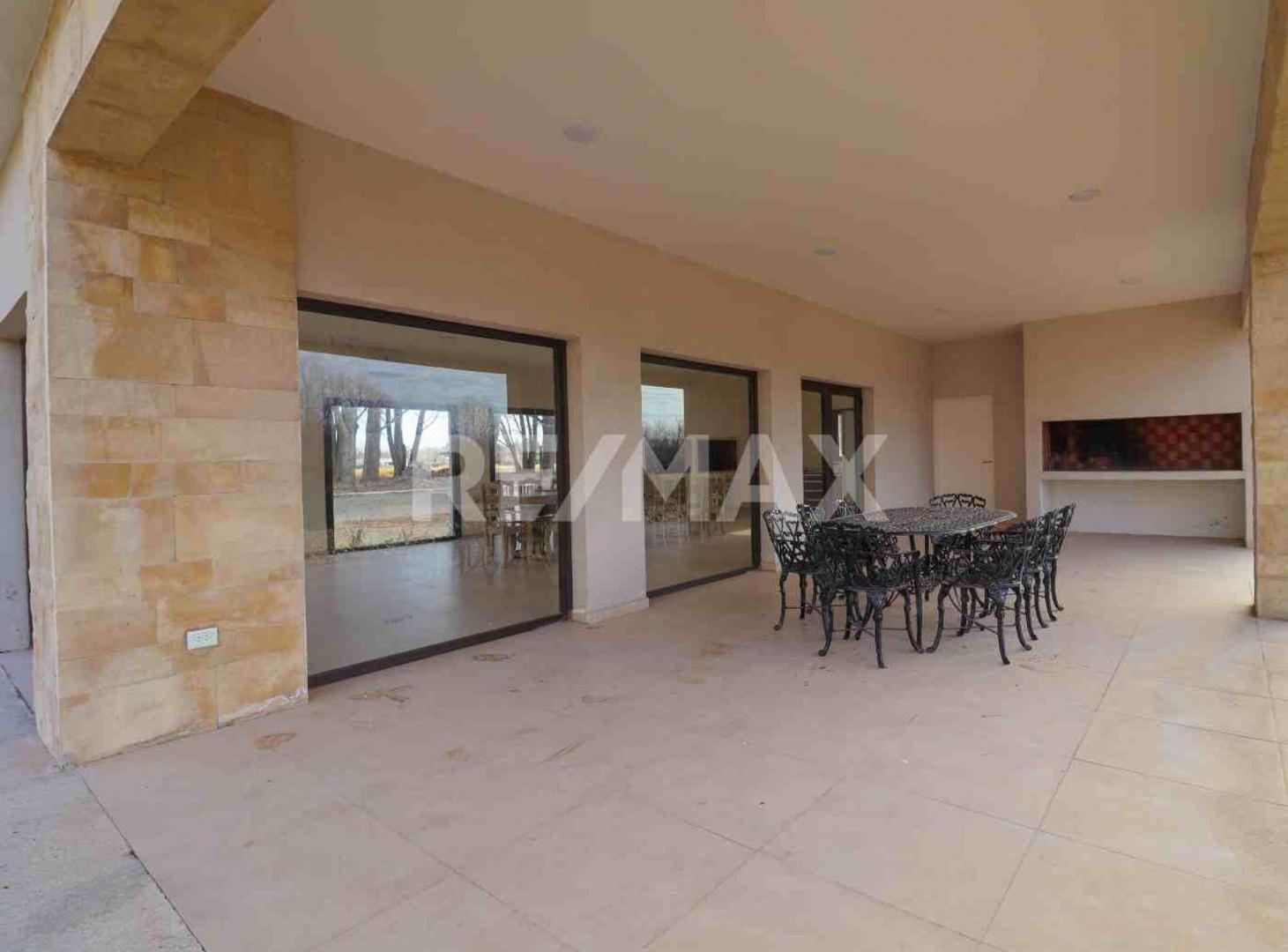 Foto de VENTA DEPTO 1 DORM CON BALCON, B° CANALES, imagen 4