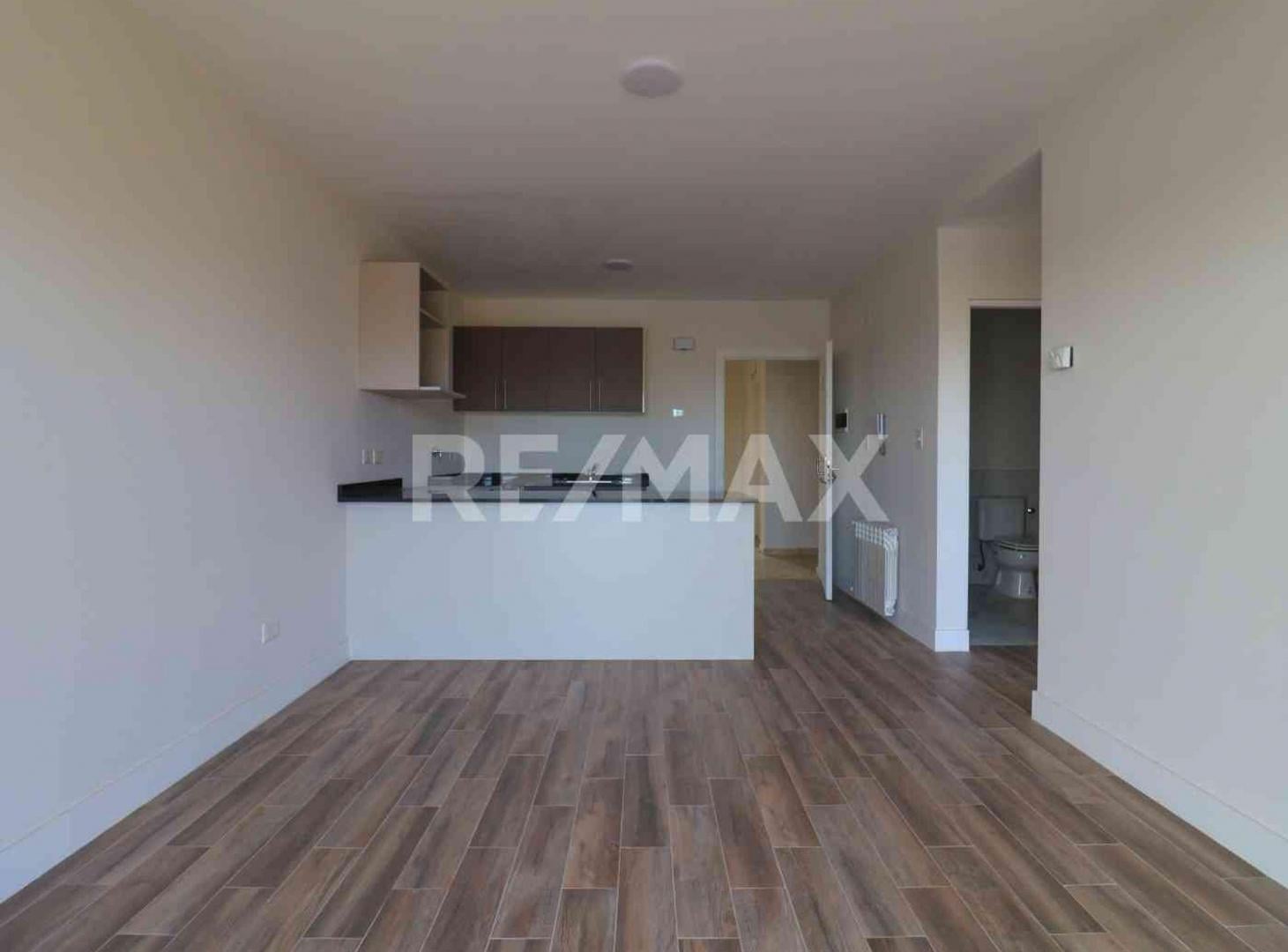 Foto de VENTA DEPTO 1 DORM CON BALCON, B° CANALES, imagen 3