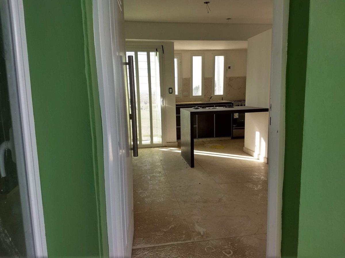 Foto de DEPARTAMENTO EN ALQUILER, B° TERRAZAS, NEUQUÉN, imagen 2