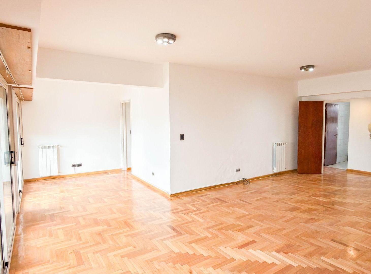 Foto de VENTA SEMIPISO 4 DORMITORIOS, CENTRO NEUQUEN, imagen 4