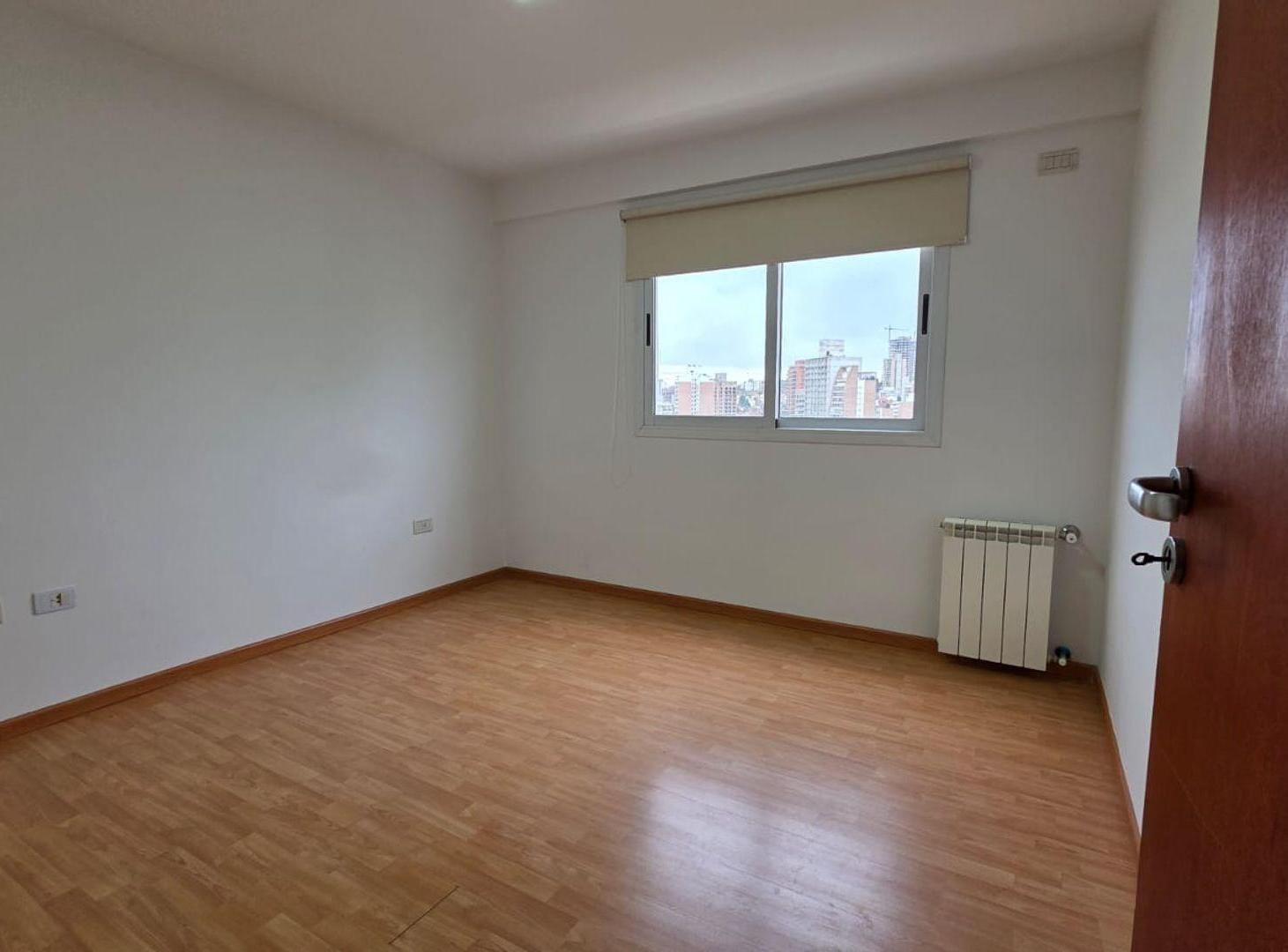 Foto de ALQUILER DPTO 1 DORMITORIO 37M2 - CENTRO NQN, imagen 4