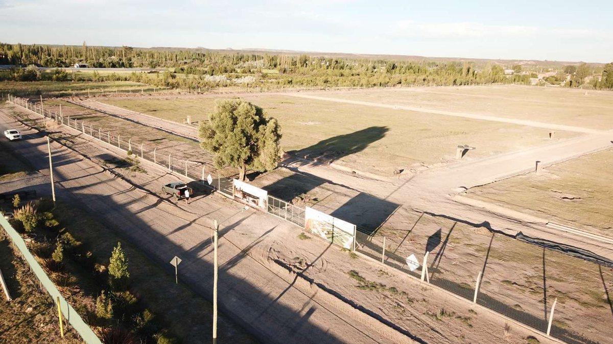 Foto de VENTA LOTE 800 M2 - BARRIO LA PAUSA - CIPOLLETTI, imagen 4