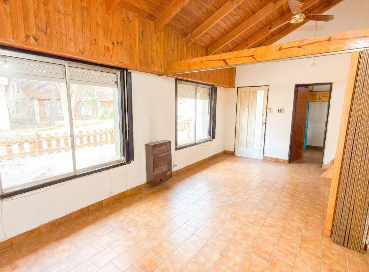 Foto de VENTA CASA 3 DORMITORIOS Bº BELGRANO, imagen 3