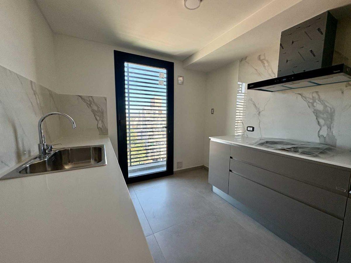 Foto de DEPARTAMENTO 3 DORMITORIOS EN VENTA EN NEUQUEN, imagen 3