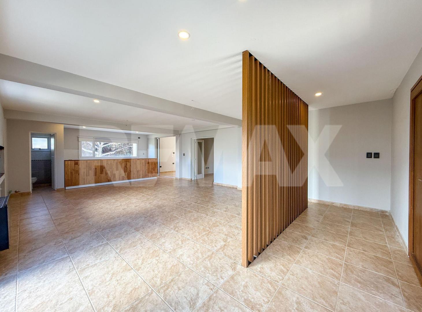 Foto de VENTA CASA 3 DORMITORIOS EN BARRIO LA ZAGALA, imagen 5