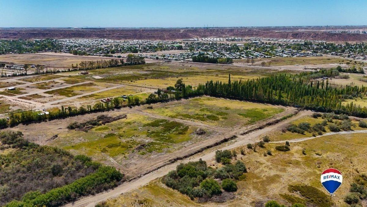 Foto de VENTA TERRENO EN LOTEO LA CATALINA NEUQUEN 2ºETAPA, imagen 1