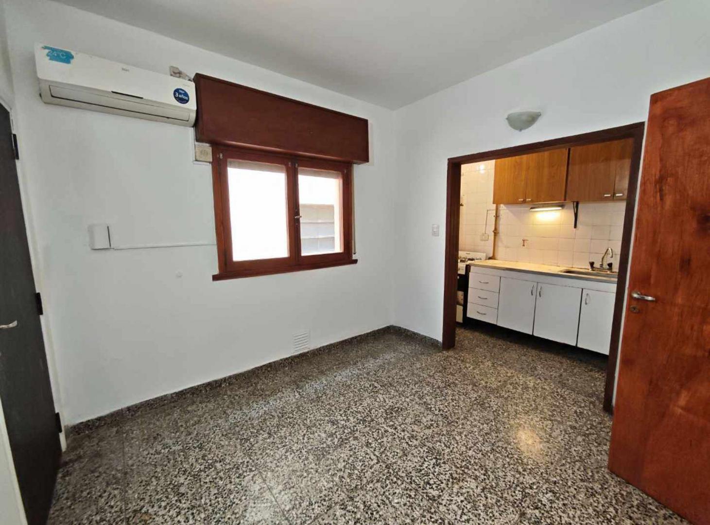 Foto de VENTA DEPTO 1 DORMI APTO PROFESIONAL RICCHERI 35, imagen 4