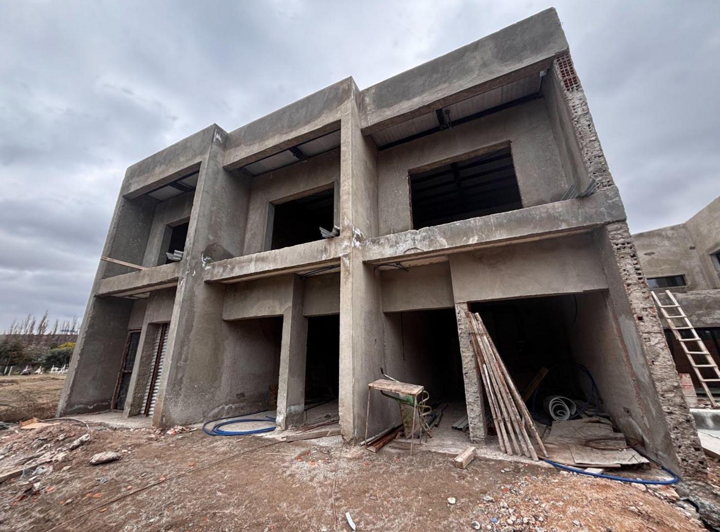 Foto de VENTA DUPLEX DOS DORMITORIOS, TIERRA MANSA, imagen 2