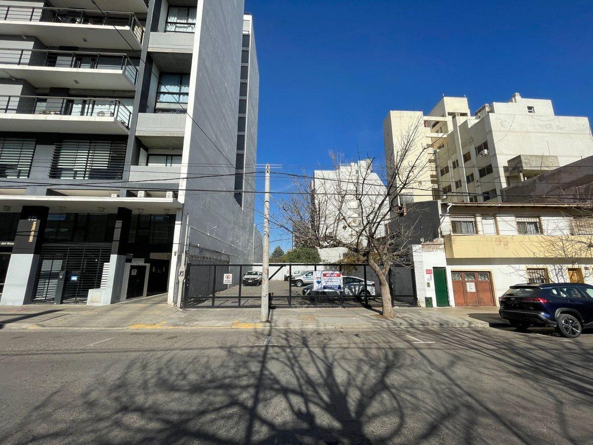 Foto de LOTE APTO DESARROLLO CENTRO NEUQUEN, imagen 3
