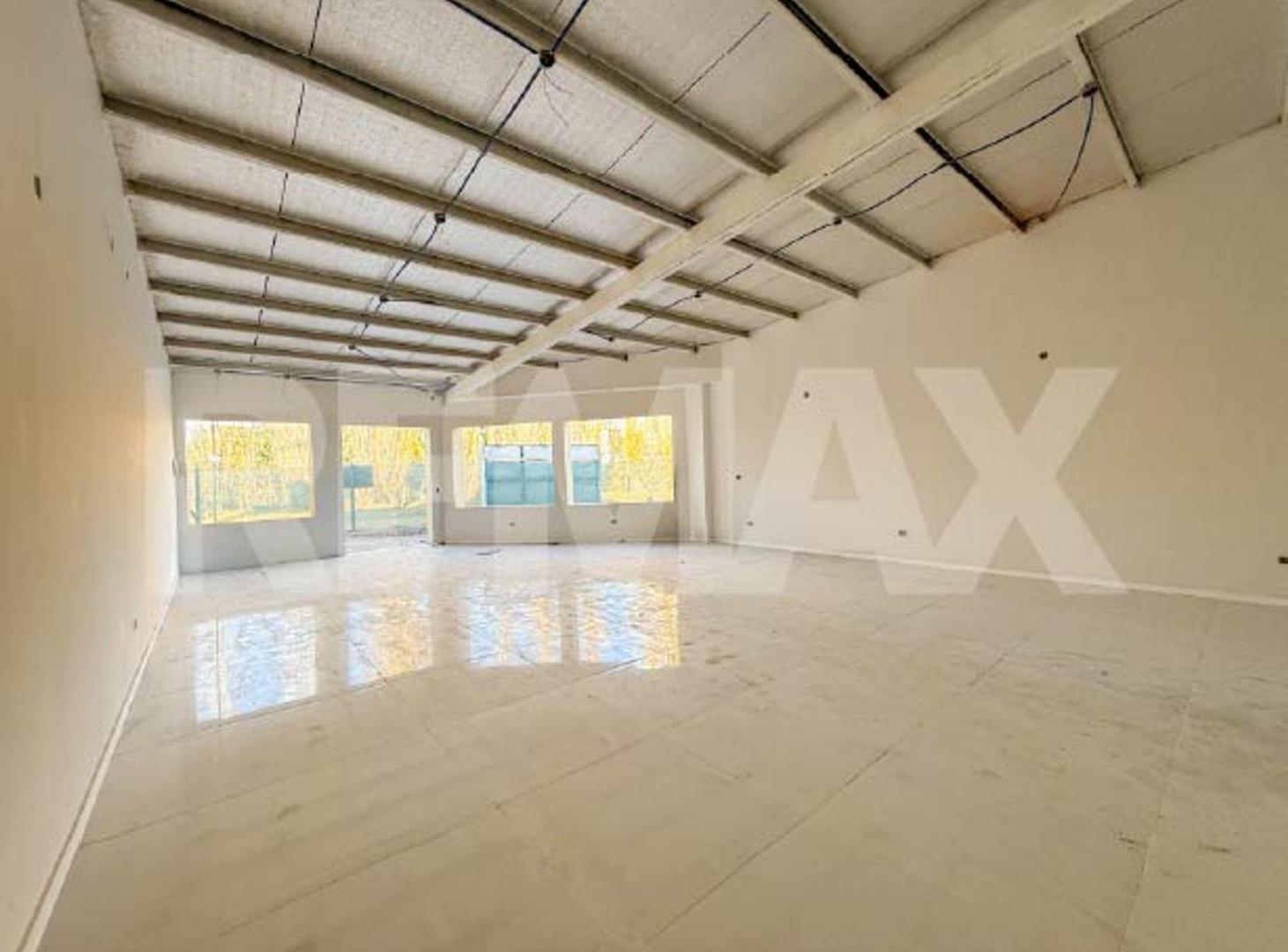 Foto de VENTA LOCALES COMERCIALES - LA RESERVA B° BOTANICO, imagen 2