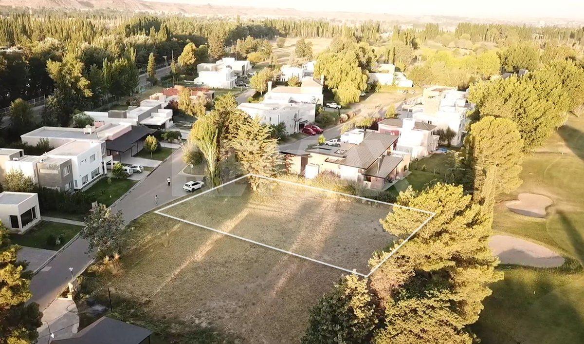 Foto de VENTA LOTE 805 M2, BARRIO COMAHUE GOLF, NEUQUÉN, imagen 2