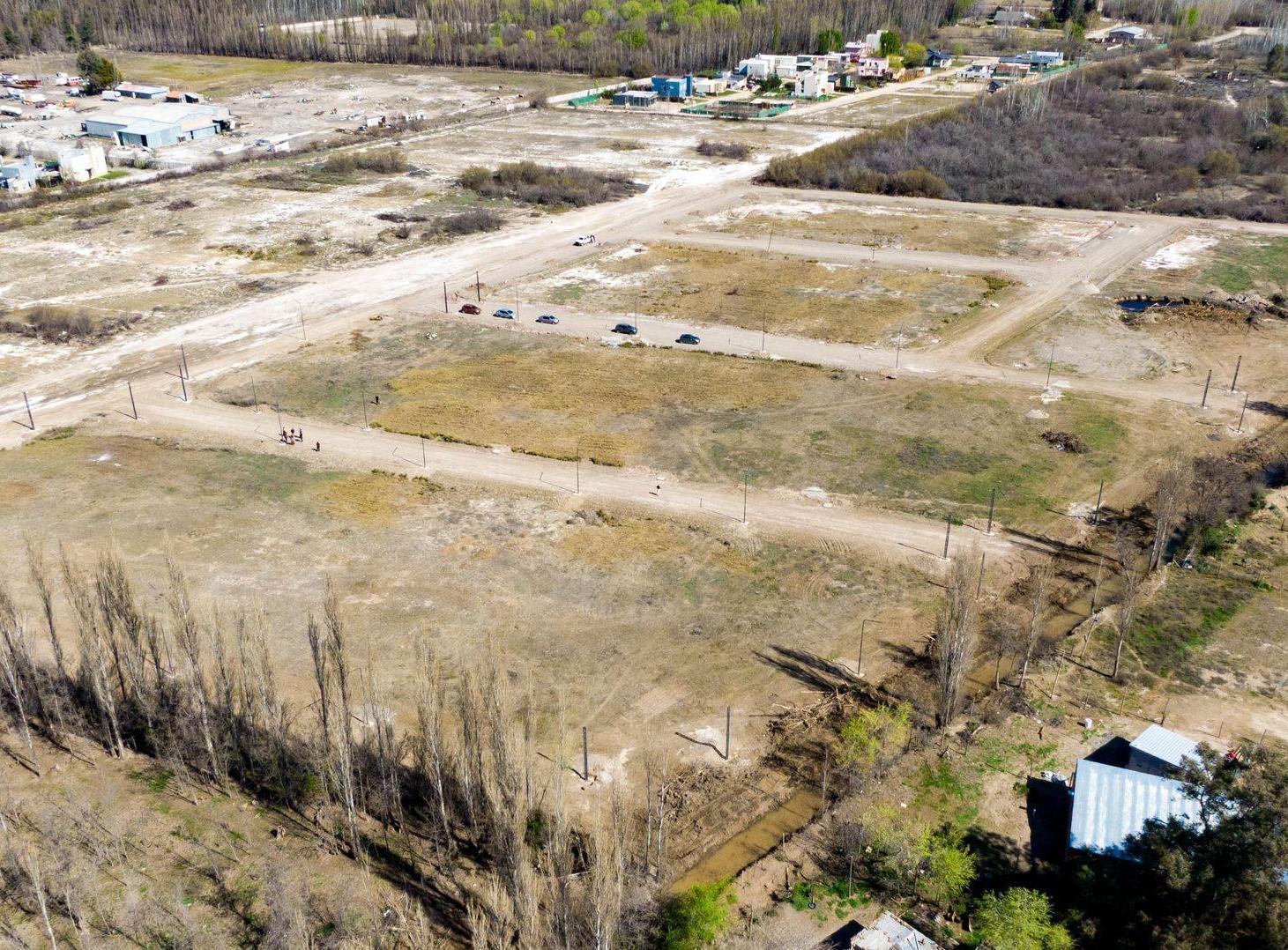 Foto de VENTA DE LOTE EN ESQUINA EN LOTEO LA CATALINA, imagen 5