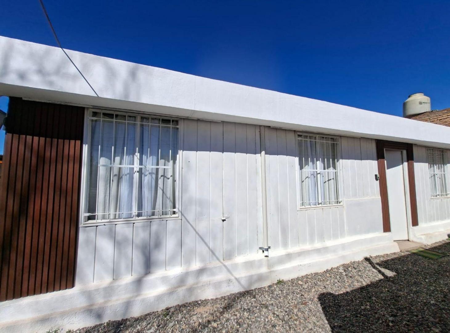 Foto de ALQUILER CASA AMOBLADA 4 PAX RINCON DE LOS SAUCES, imagen 1