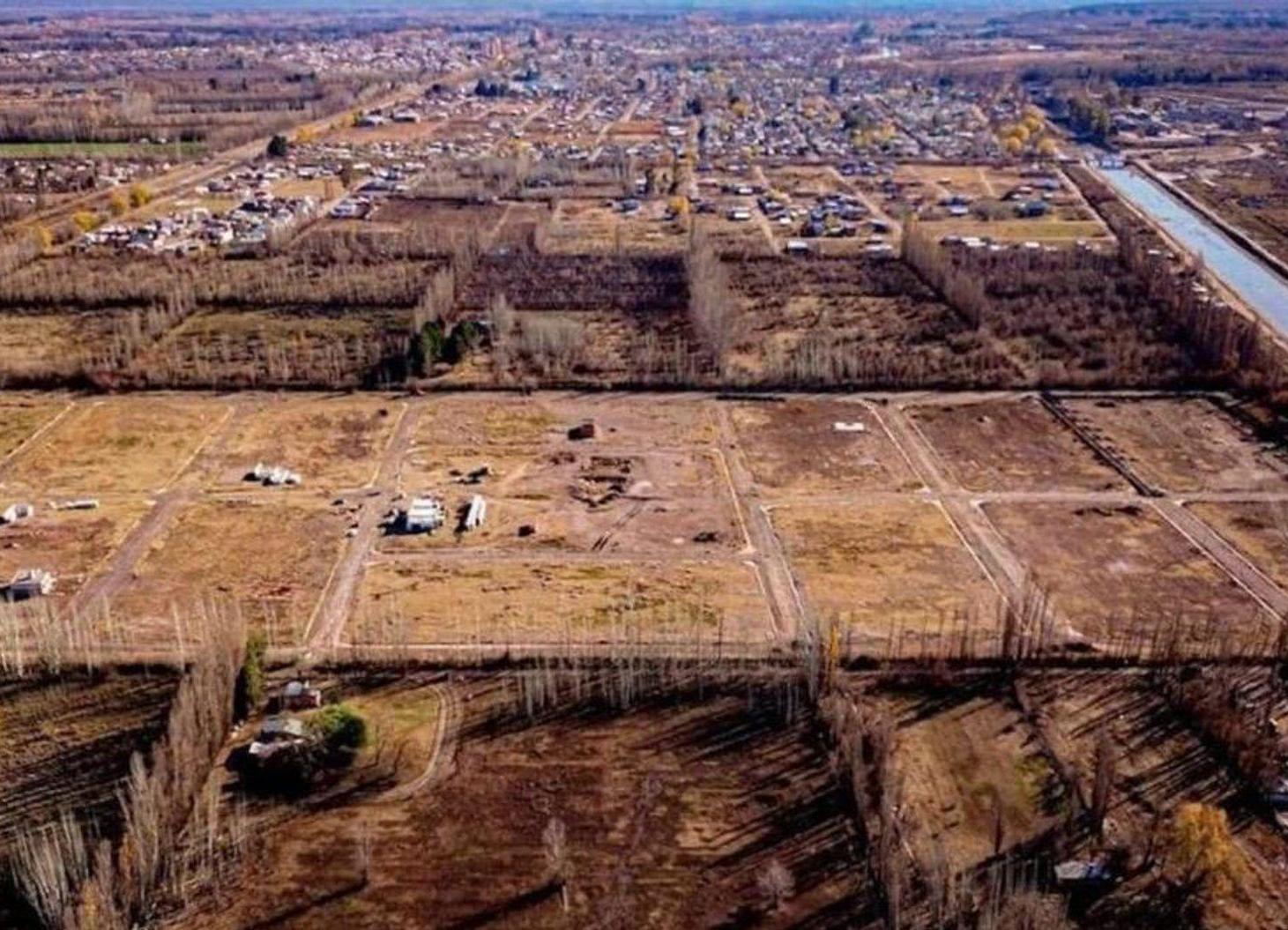 Foto de TERRENO EN VENTA LOTEO EMANUEL 1 - CINCO SALTOS, imagen 3