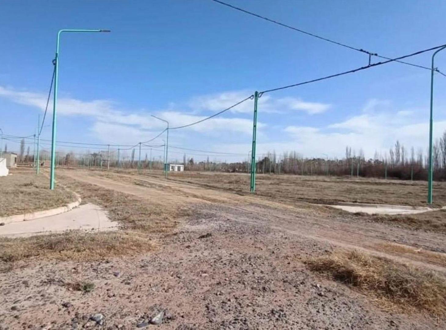 Foto de TERRENO EN VENTA LOTEO EMANUEL 1 - CINCO SALTOS, imagen 2
