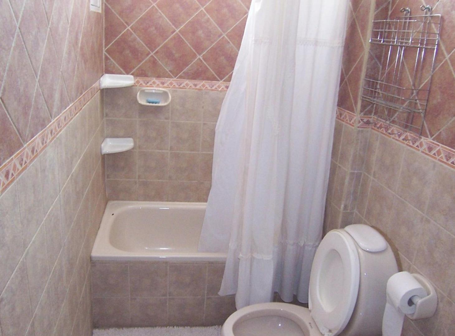 Foto de VENTA CASA 3 DORMITORIOS EN CAVIAHUE, imagen 3