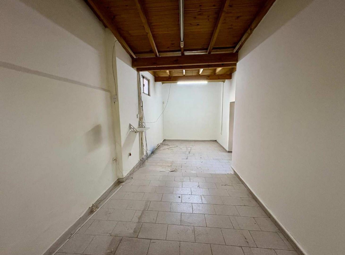 Foto de ALQUILER LOCAL COMERCIAL NEUQUEN, imagen 2