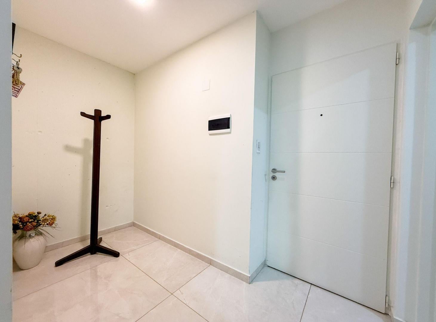 Foto de VENTA DEPARTAMENTO 2 DORMITORIOS EDIFICIO EBRO, imagen 4