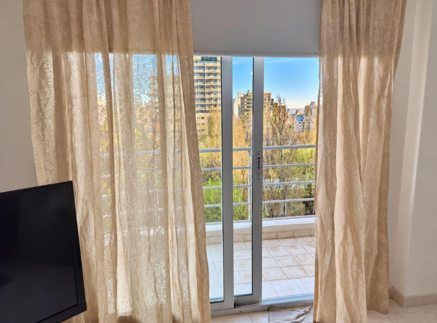 Foto de VENTA DEPARTAMENTO 2 DORMITORIOS EDIFICIO PIAZZA, imagen 1
