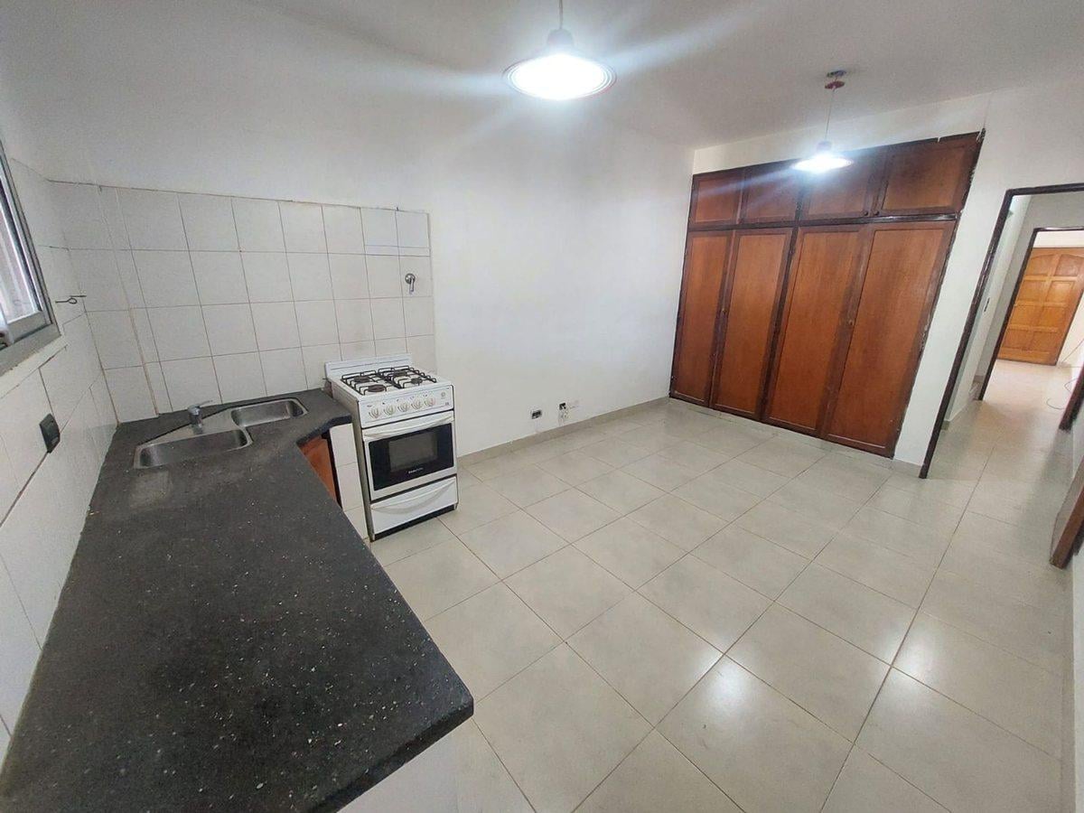 Foto de ALQUILER TRÍPLEX B° SANTA GENOVEVA, imagen 1
