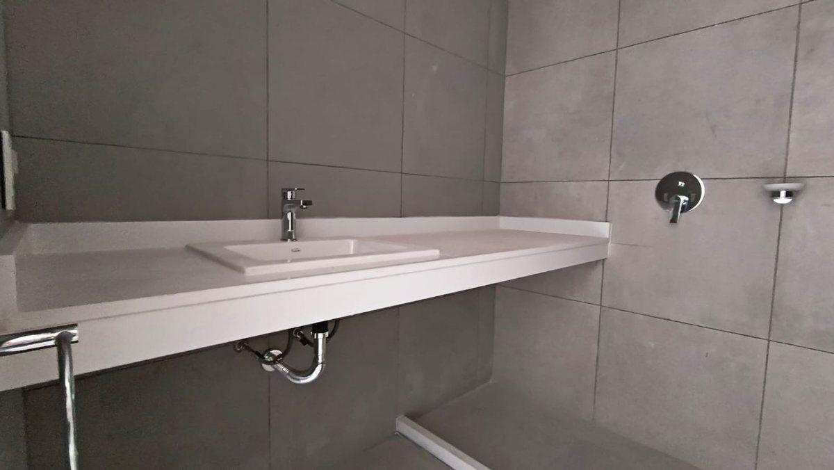 Foto de VENTA DEPARTAMENTO UN DORMITORIO CON COCHERA, imagen 4