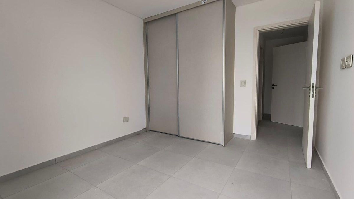 Foto de VENTA DEPARTAMENTO UN DORMITORIO CON COCHERA, imagen 5