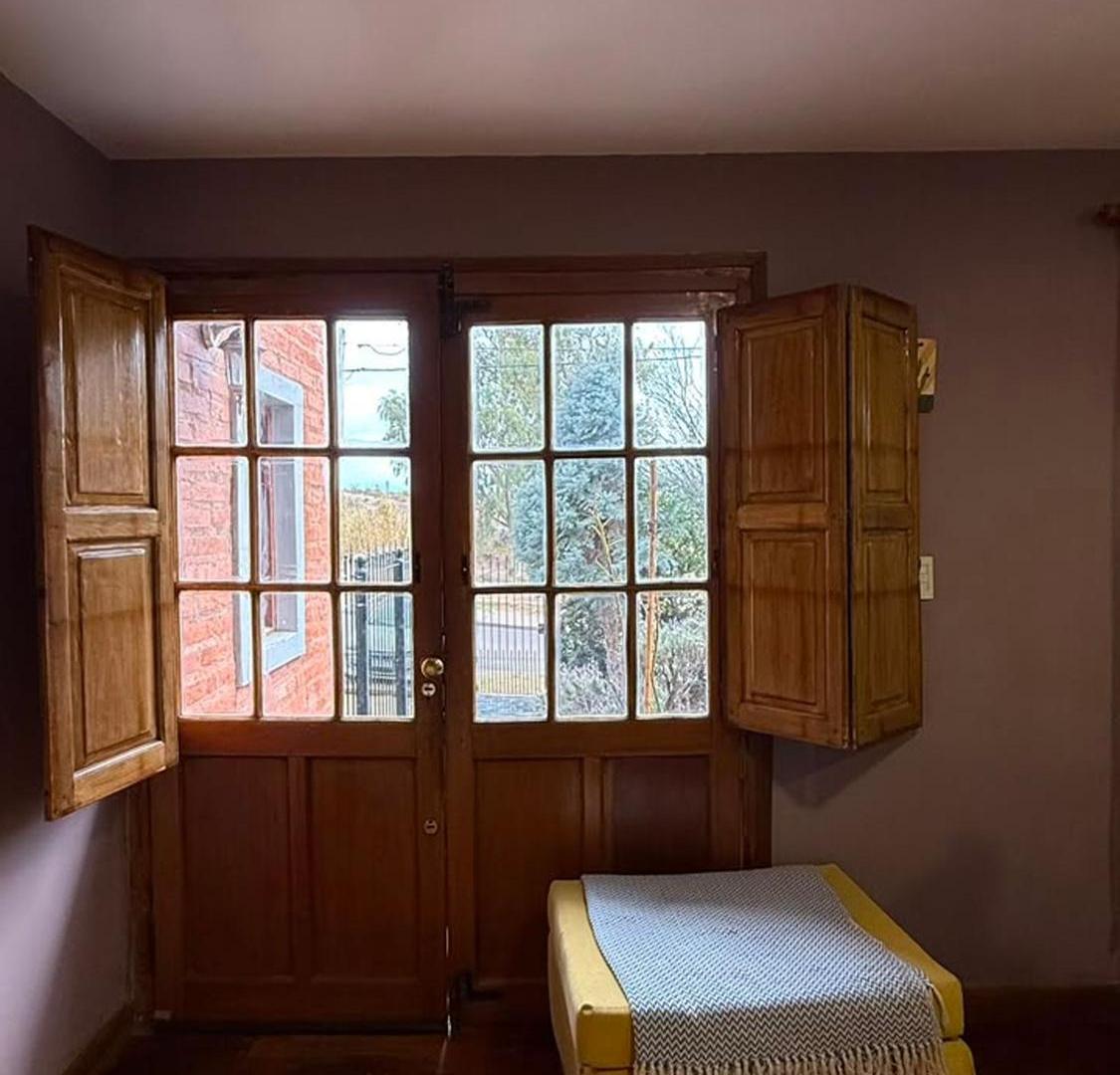 Foto de DUPLEX EN VENTA 3 DORMITORIOS, SANTA GENOVEVA, imagen 5