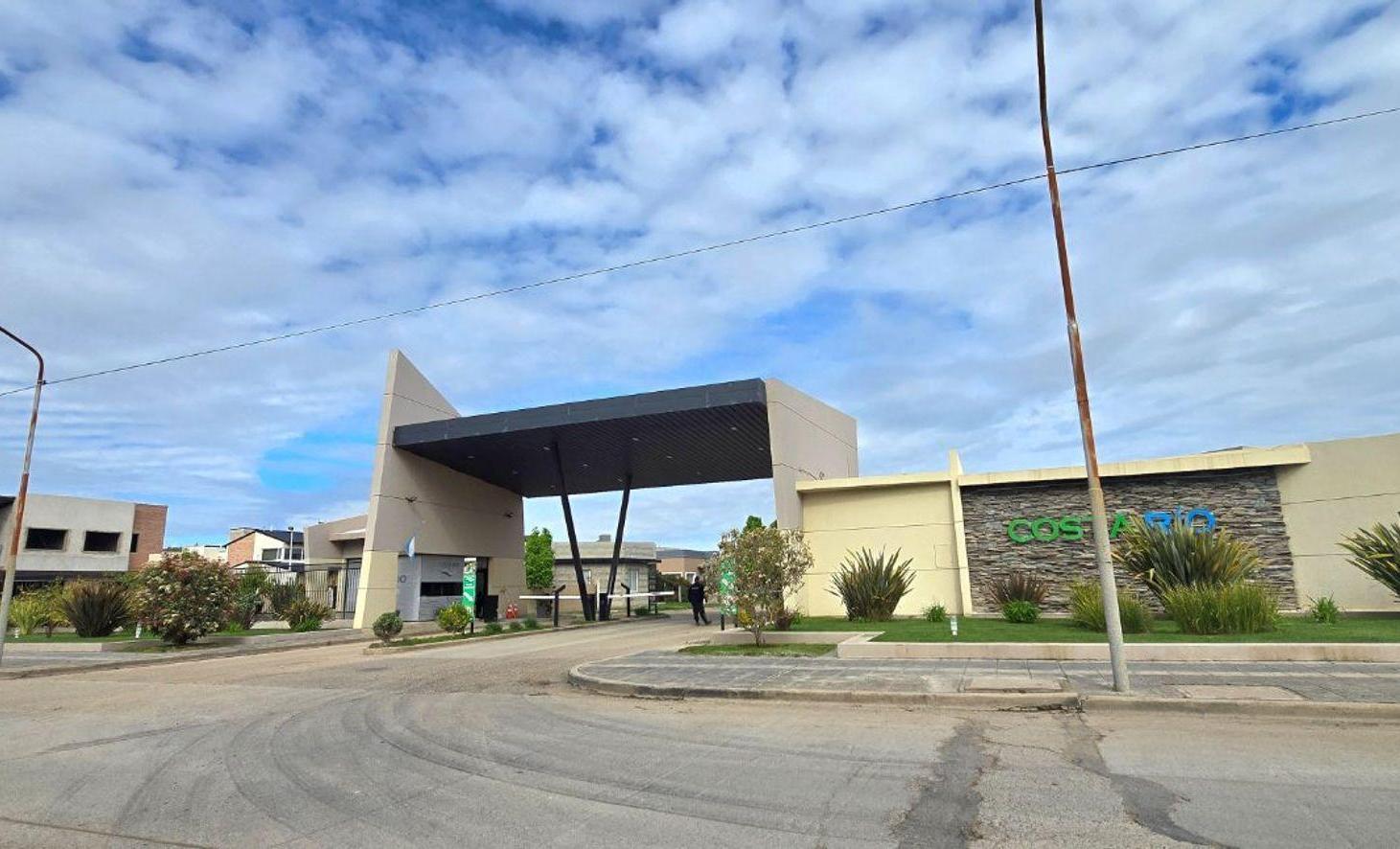 Foto de VENTA | LOTE BARRIO PRIVADO COSTA RÍO | NEUQUÉN, imagen 1