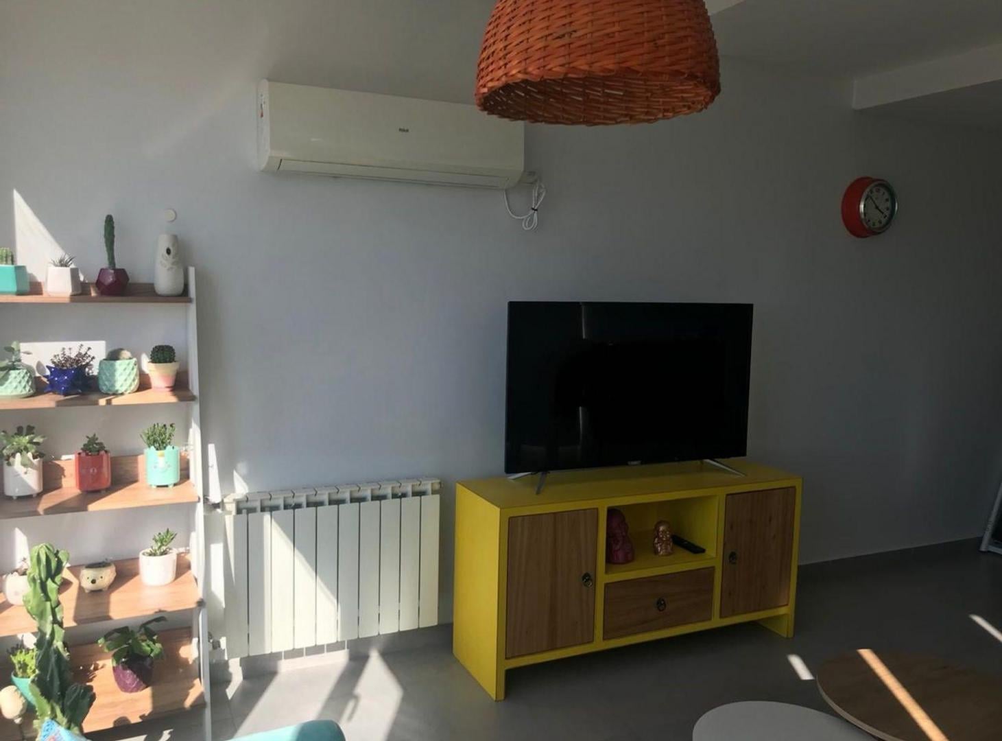 Foto de VENTA DEPARTAMENTO DE UN DORMITORIO MAS COCHERA, imagen 5