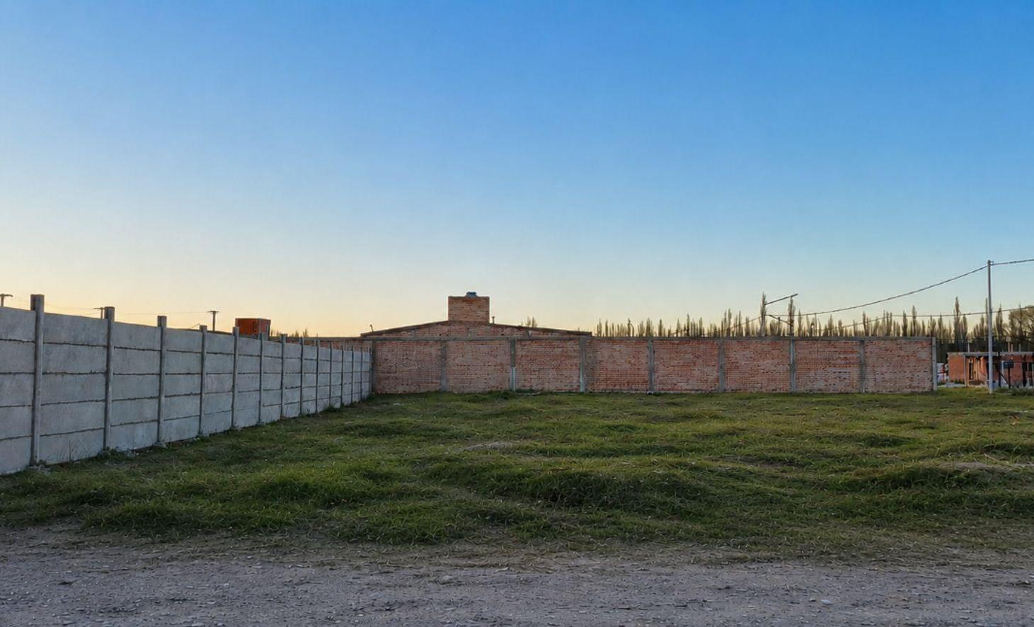 Foto de VENTA LOTE 360 m2 PLOTTIER, imagen 2