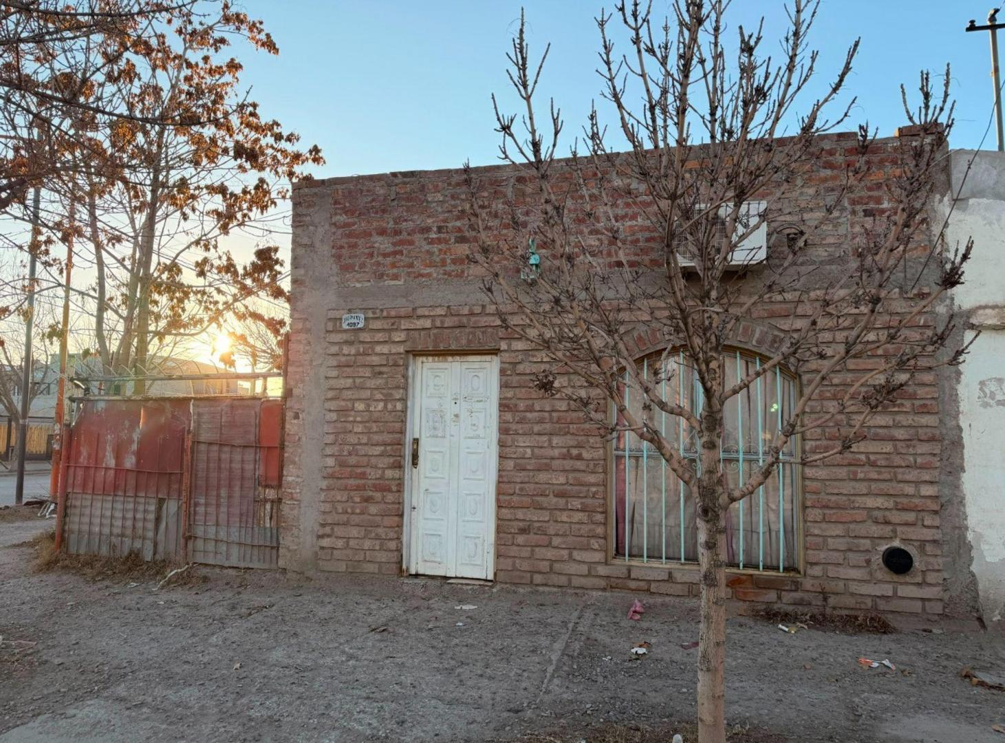 Foto de COMPLEJO COMERCIAL CON DEPARTAMENTOS, CIPOLLETTI, imagen 5