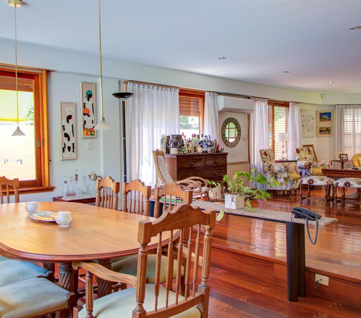 Foto de ¡ Impecable ! Casa en San Isidro, imagen 2