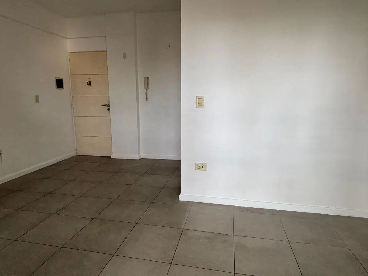 Departamento Monoambiente Arroyito Impecable 5