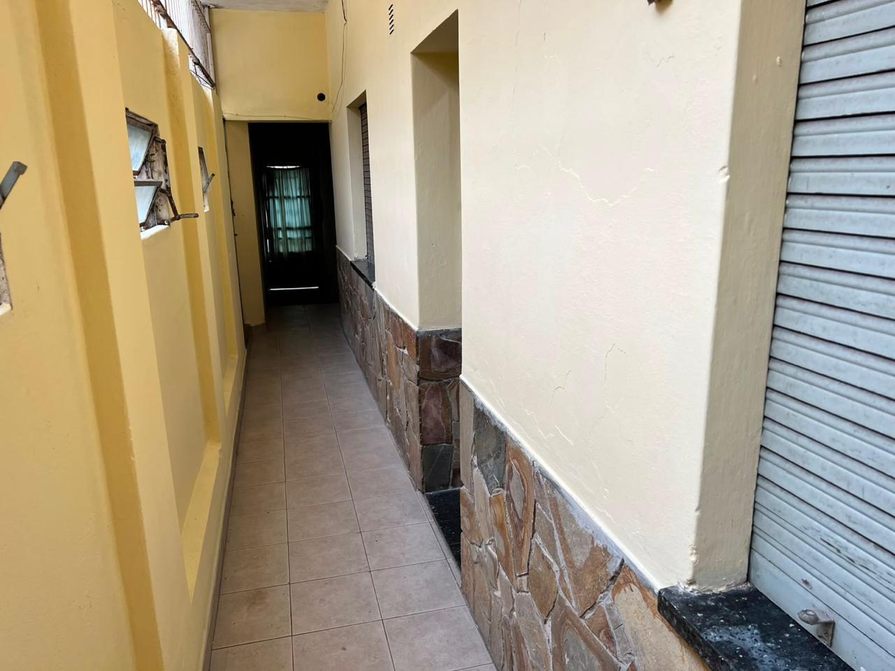 Foto de CASA CON GALPÓN, imagen 3