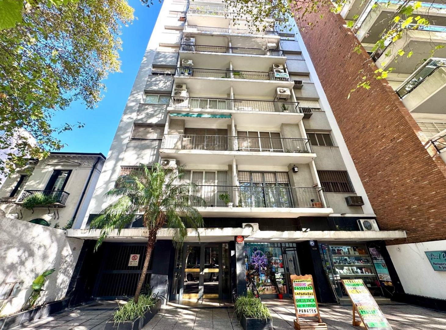 Foto de Departamento sobre Bv. Oroño de tres dormitorios, imagen 3