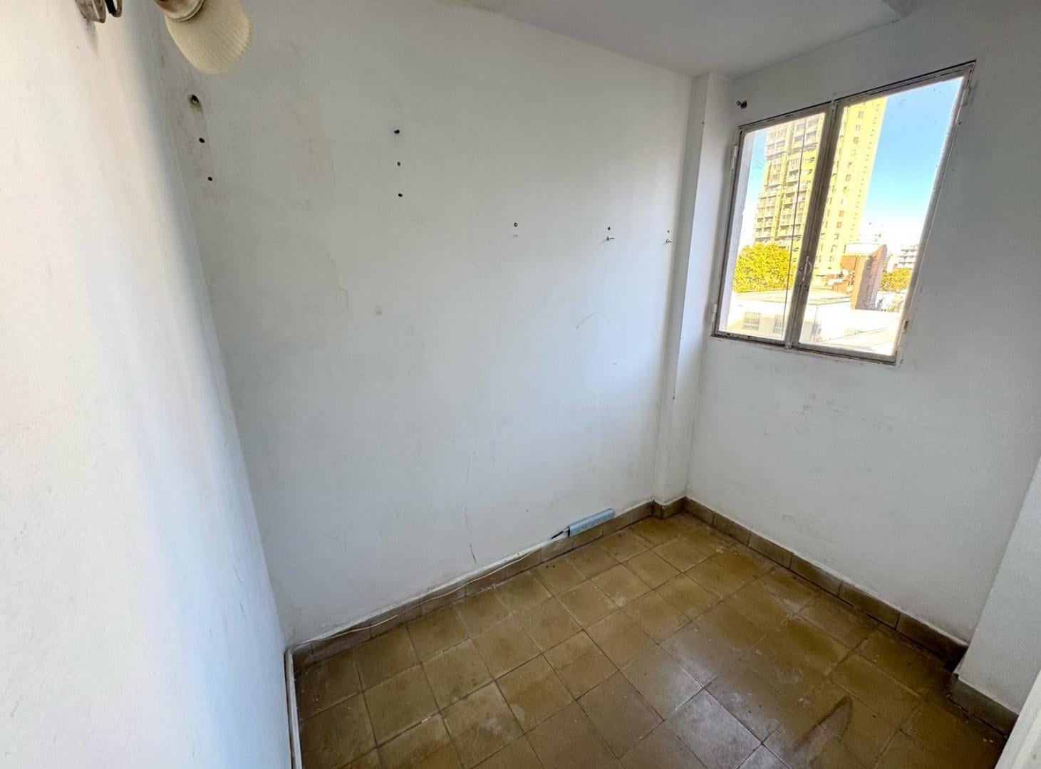 Foto de Departamento sobre Bv. Oroño de tres dormitorios, imagen 1