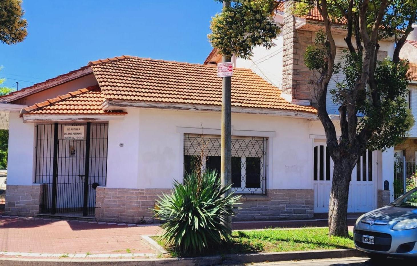 CHALET DE 4 AMB EN ALQUILER