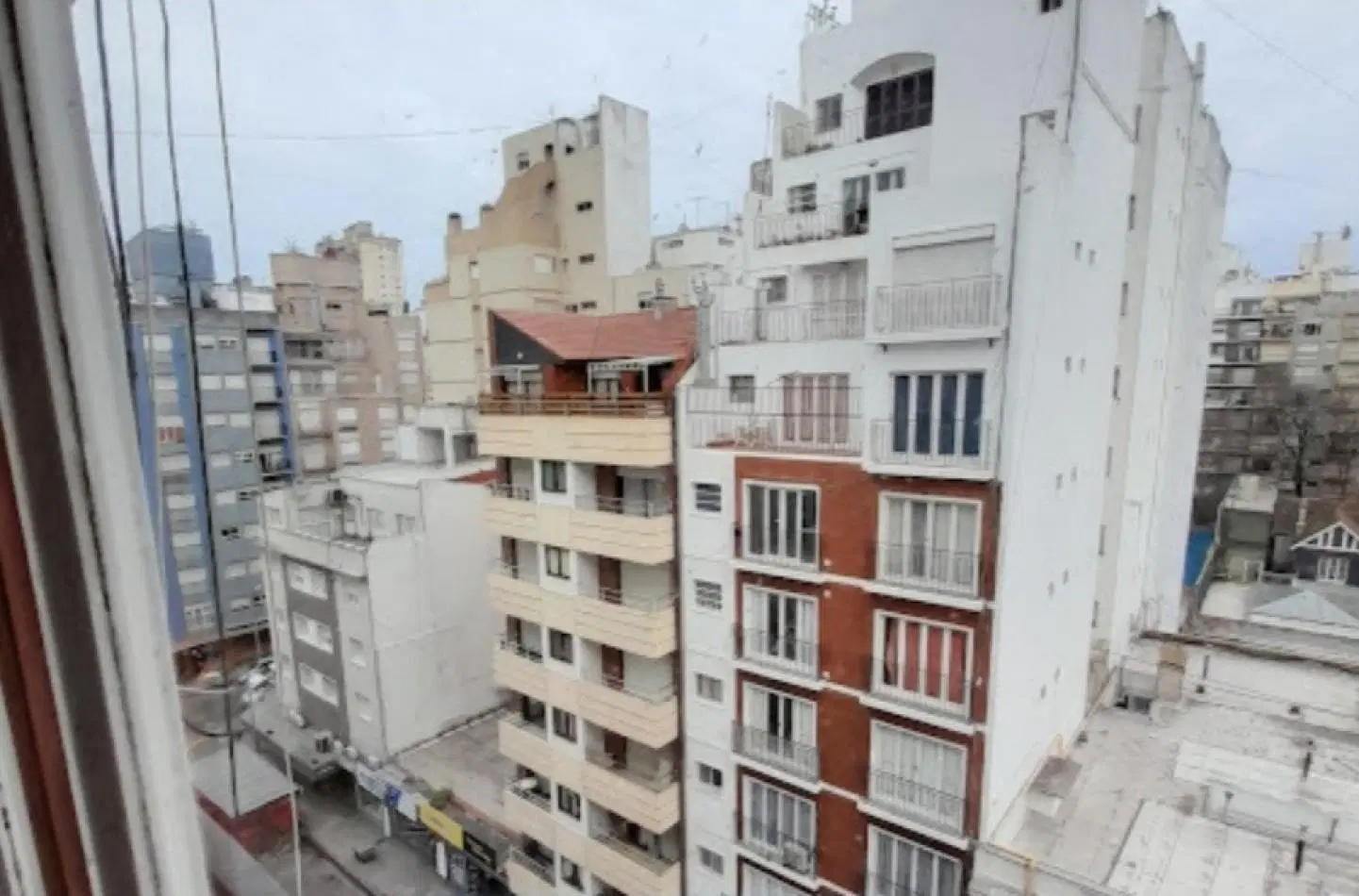 DEPARTAMENTO DE 1 AMB EXTERNO 2