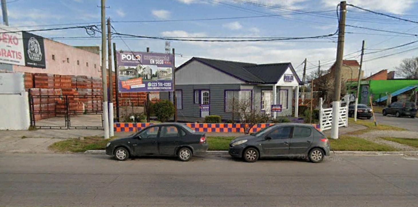 Foto de IMPORTANTE ESQUINA EN ALQUILER COMERCIAL. VARIOS RUBROS, imagen 2