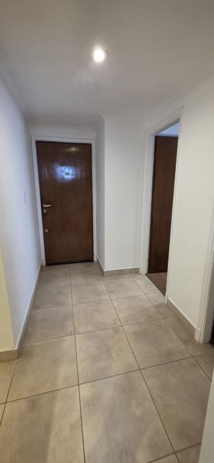 Foto de DEPARTAMENTO DE 2 AMB CON DEPENDENCIA. EXTERNO CON BALCON, imagen 5