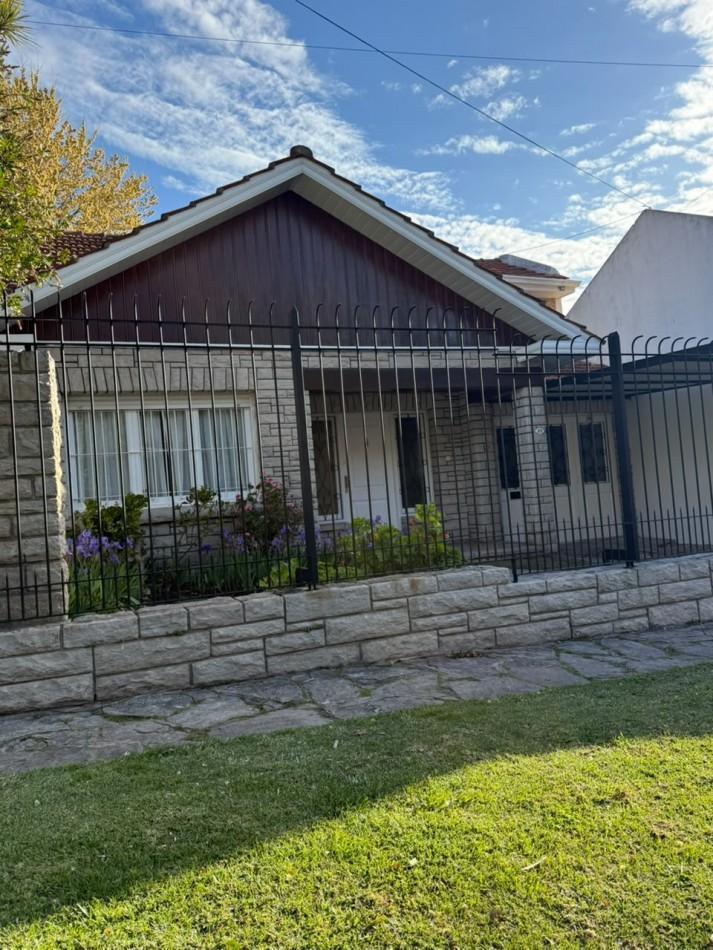 Foto de CHALET MARPLATENSE DE 3 AMB AMPLIOS, imagen 1