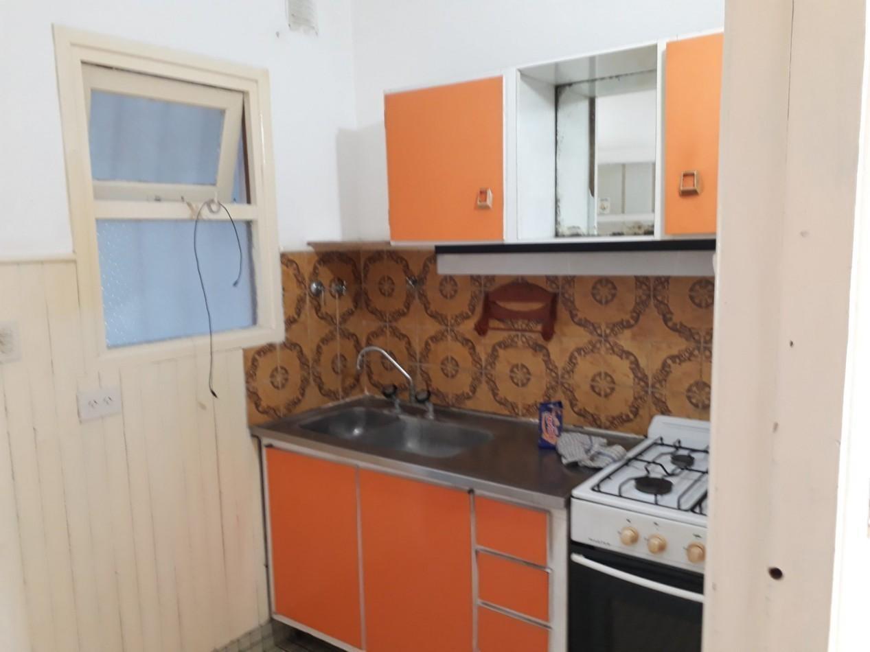 Foto de DUPLEX DE 3 AMB CON PARQUE. QUINCHO Y ENTRADA DE AUTO, imagen 3