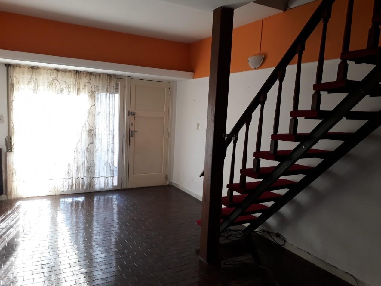 Foto de DUPLEX DE 3 AMB CON PARQUE. QUINCHO Y ENTRADA DE AUTO, imagen 5