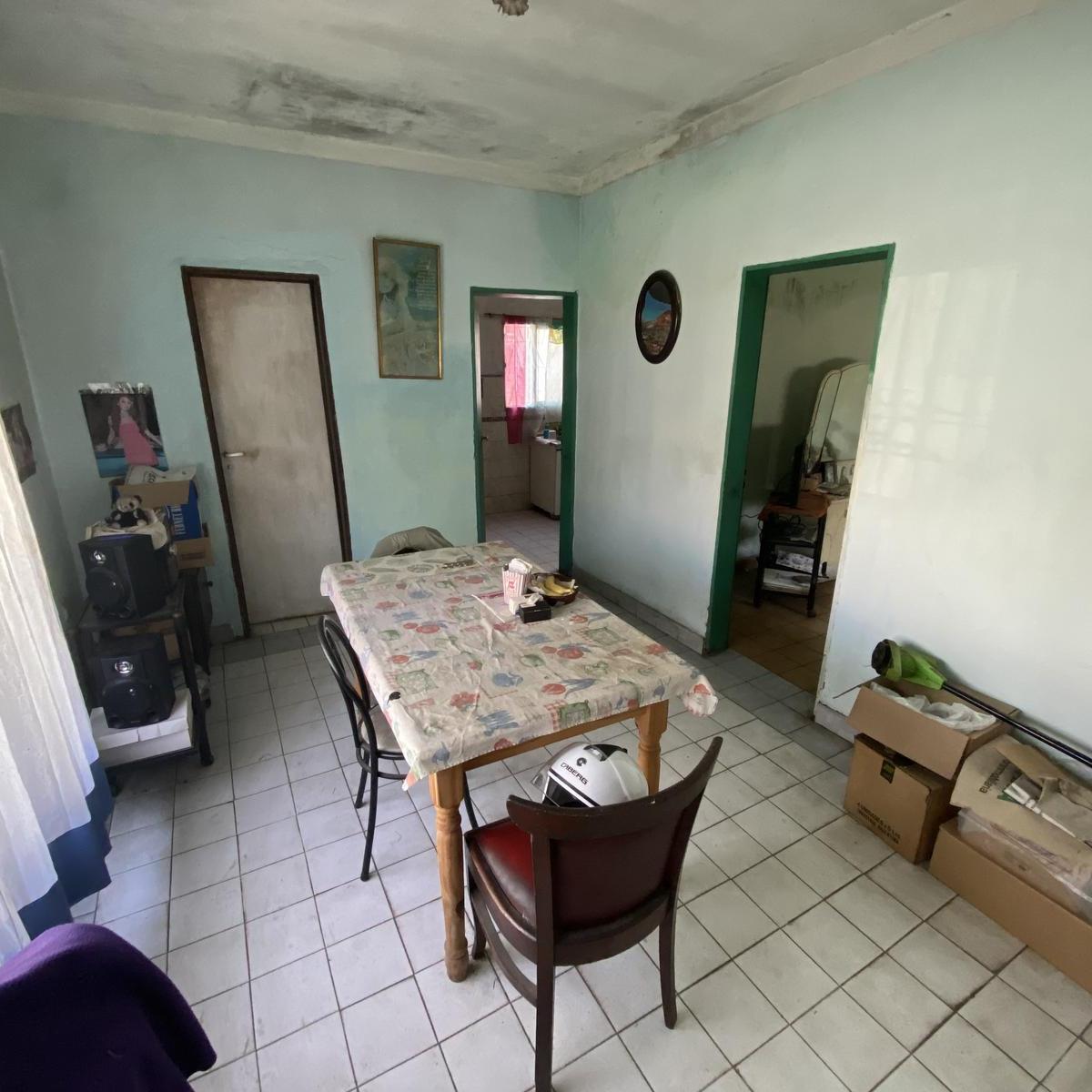 Casa de 2 Ambientes Sobre Lote de 200 m² 5