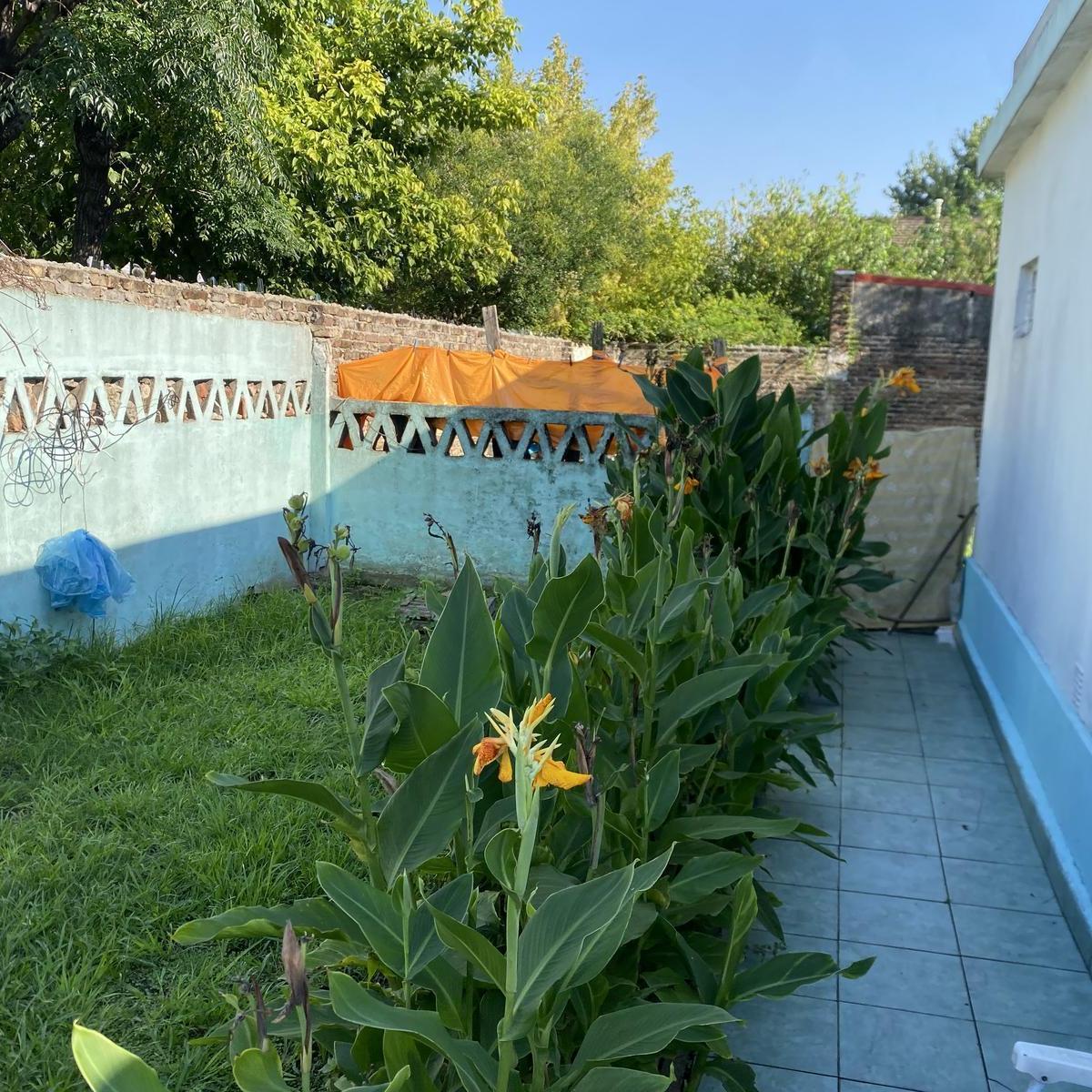 Casa de 2 Ambientes Sobre Lote de 200 m² 4