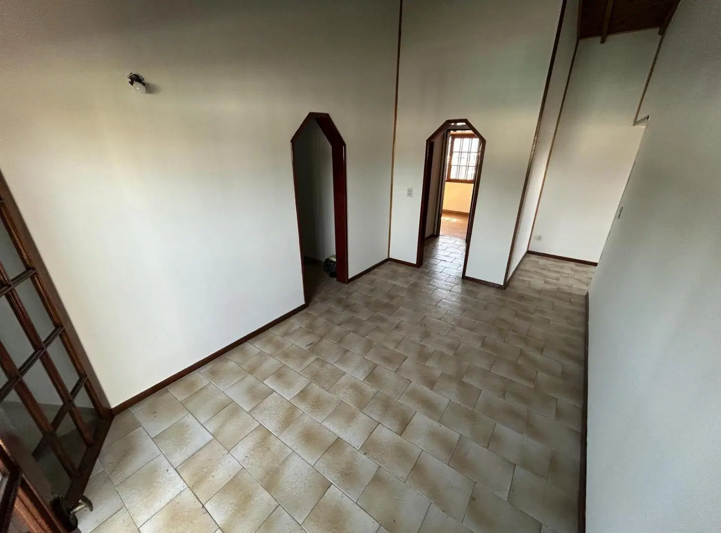 MUY BUEN DEPARTAMENTO DE 3 AMBIENTES CON PATIO TERRAZA APTO CREDITO 5