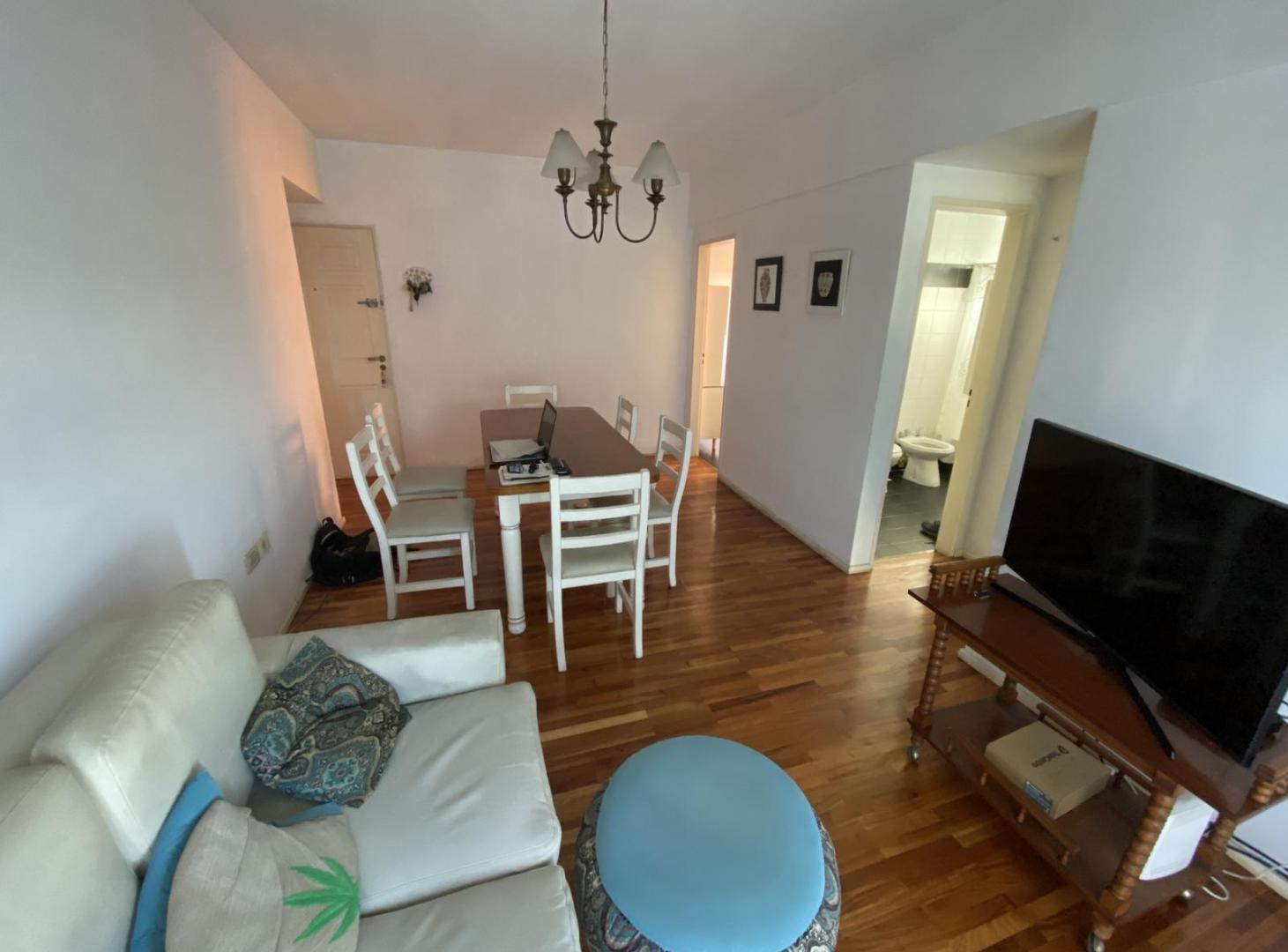 Foto de MUY BUEN DEPARTAMENTO DOS AMBIENTES CON COCHERA, imagen 5