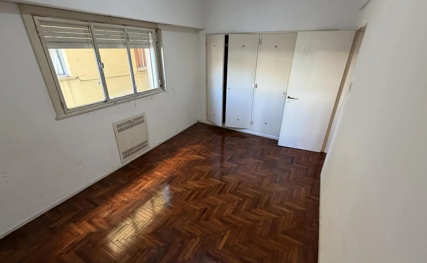 DEPARTAMENTO DE 3 AMBIENTES EN EXCELENTE UBICACION 2