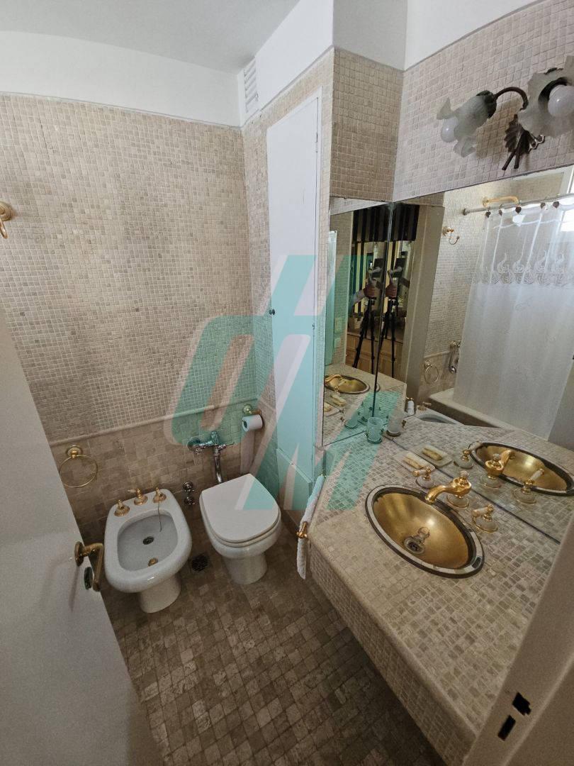 Imperdible 5 Ambientes Al Frente con Cochera en Caballito 1
