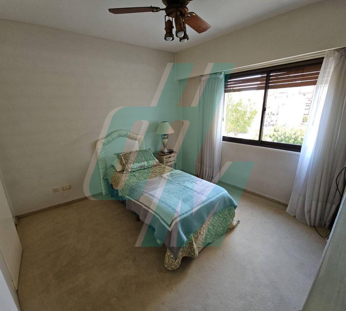 Imperdible 5 Ambientes Al Frente con Cochera en Caballito 3
